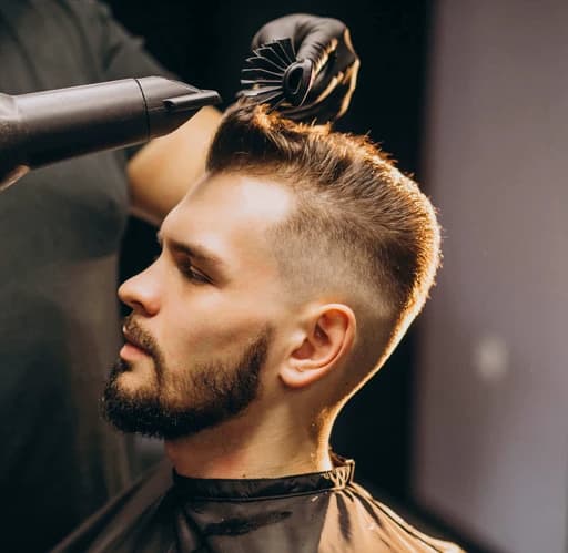 TAGLIO DI CAPELLI
